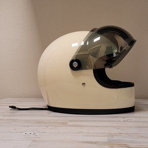 XS Gringo S Vintage Gloss White Full-face Motorcycle Helmet Biltwell Inc.